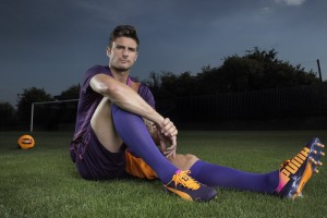 开云体育官网-欧冠淘汰赛之夜，门迪关键进球定乾坤，一瞬改写历史的背后