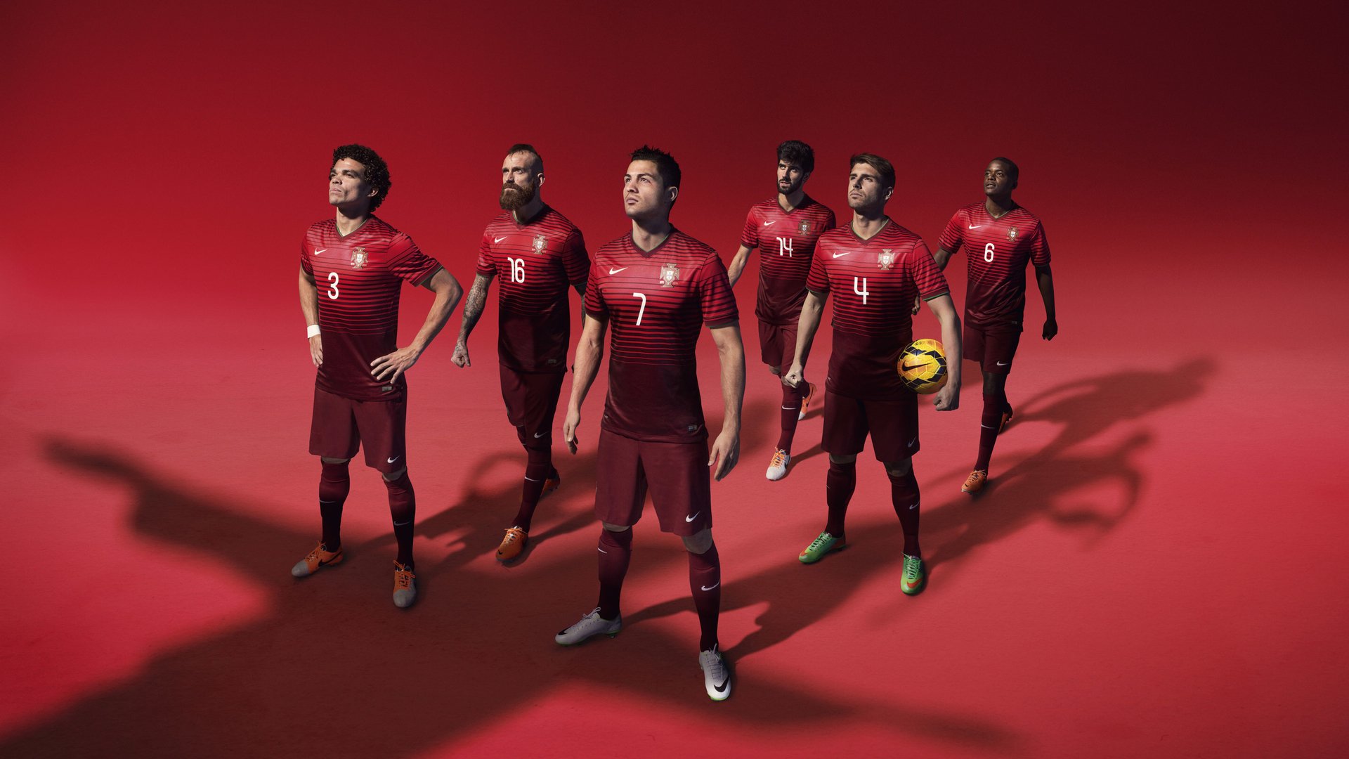 本泽马爆发撕裂尼斯防线，哥斯达黎加式铁桶阵在强压下崩解