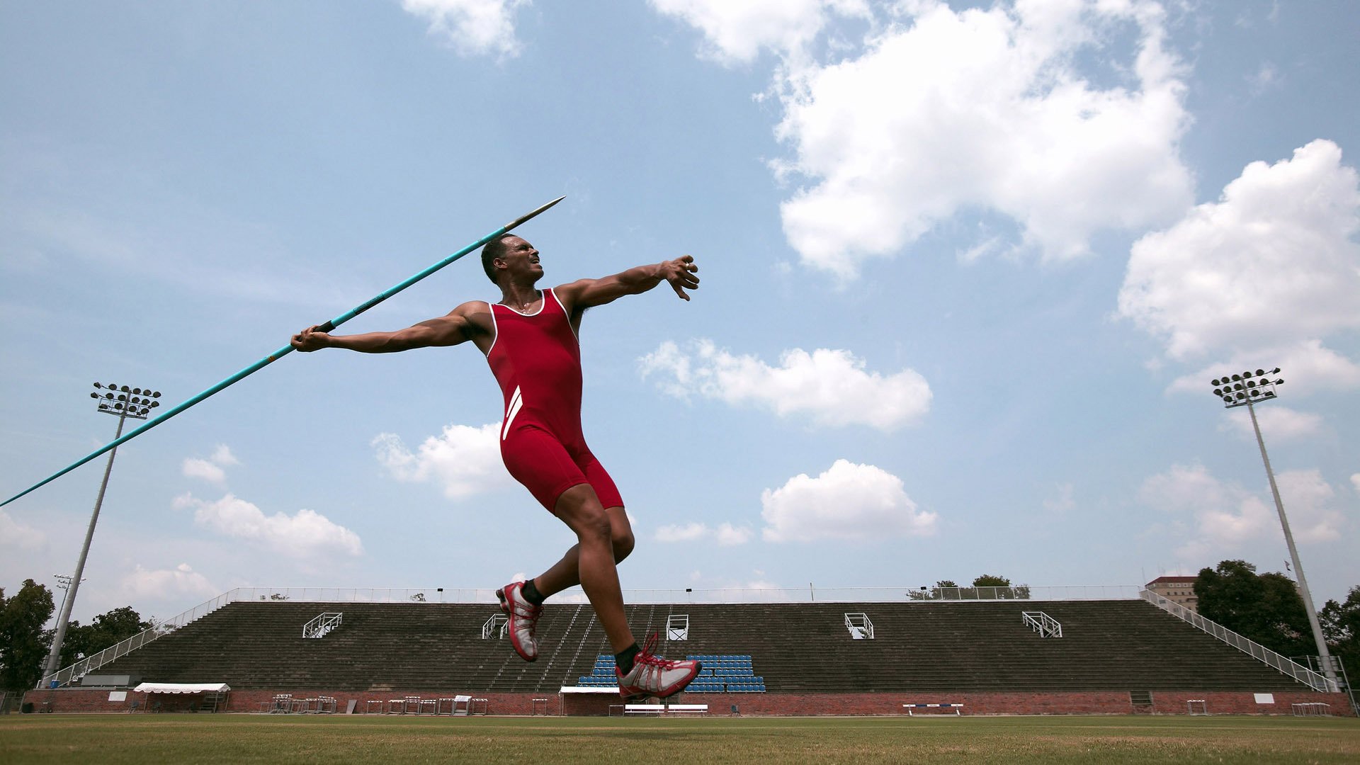 贝恩展现巨星价值，浙江队掀翻魔术，当东方智慧点亮NBA赛场