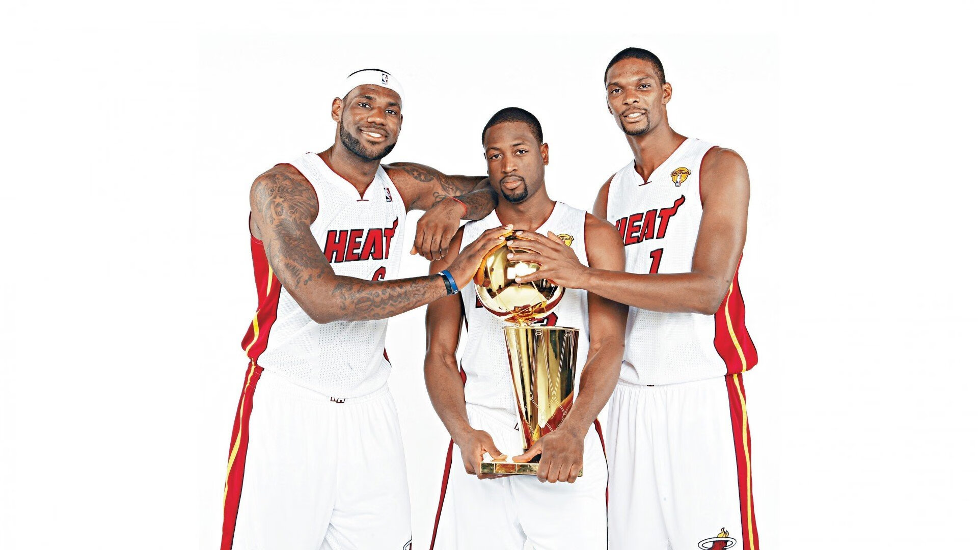 克莱连续得分拉开差距，奇才争冠战险胜吉林队